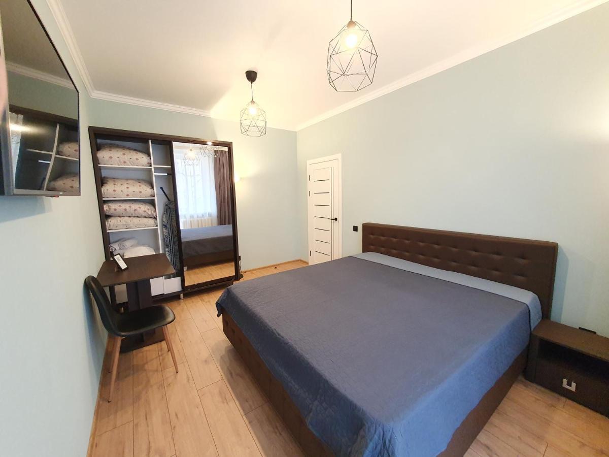 All New And Cozy Apartment In The Silence Center Chisinau Bagian luar foto